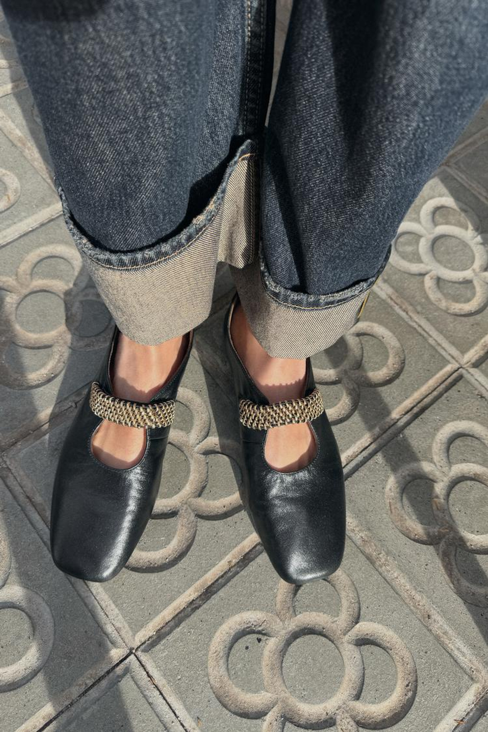 ZARA БАЛЕТКИ ИЗ КОЖИ С МЕТАЛЛИЧЕСКОЙ ПОЛОСКОЙ, ЧЕРНЫЙ