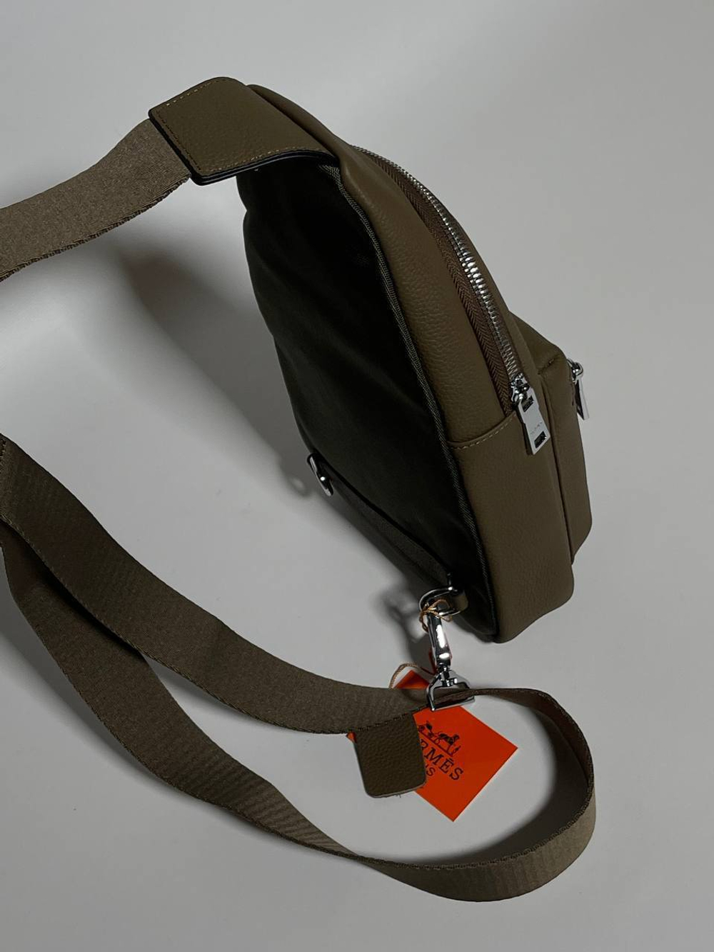 Сумка-слинг Hermes