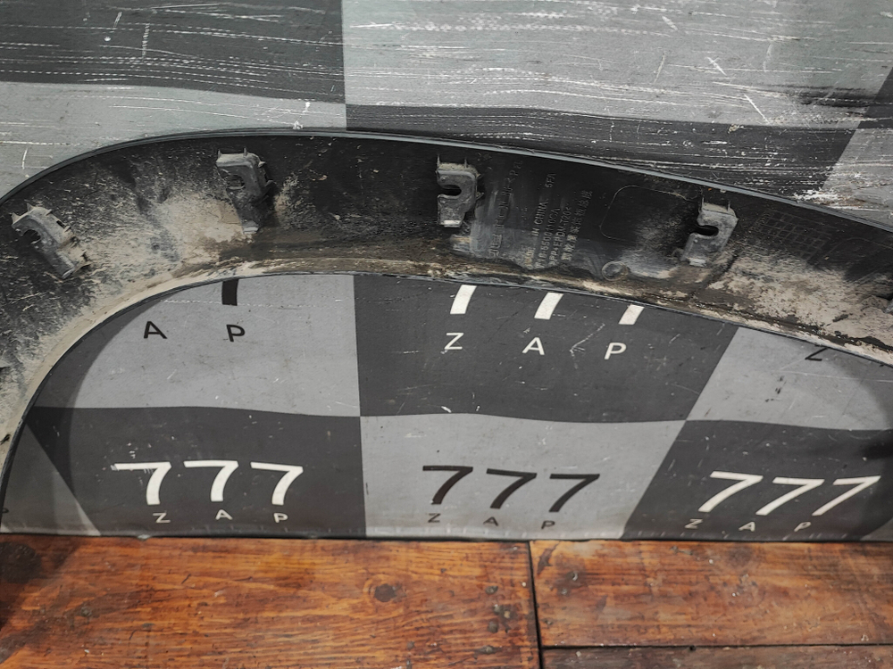 Накладка крыла переднего левого Jetour Dashing 22-нв Б/У Оригинал F165500110CA