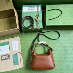 Gucci Diana Small Shoulder Bag