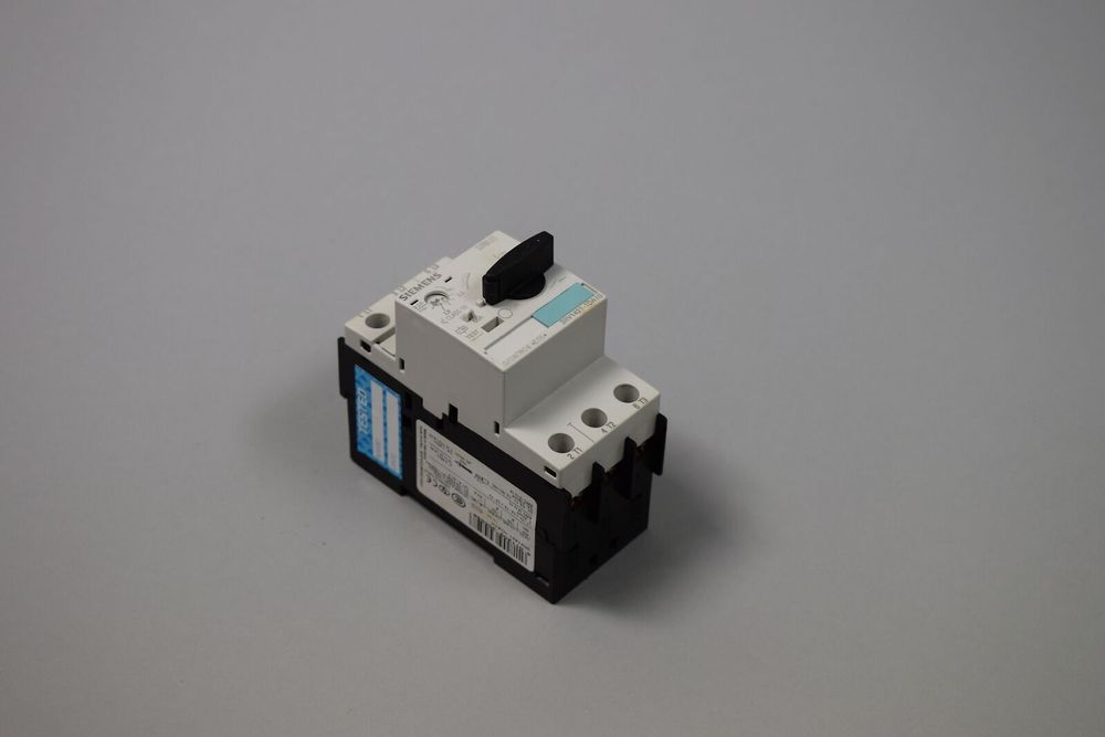SIEMENS 3RV1421-1DA10