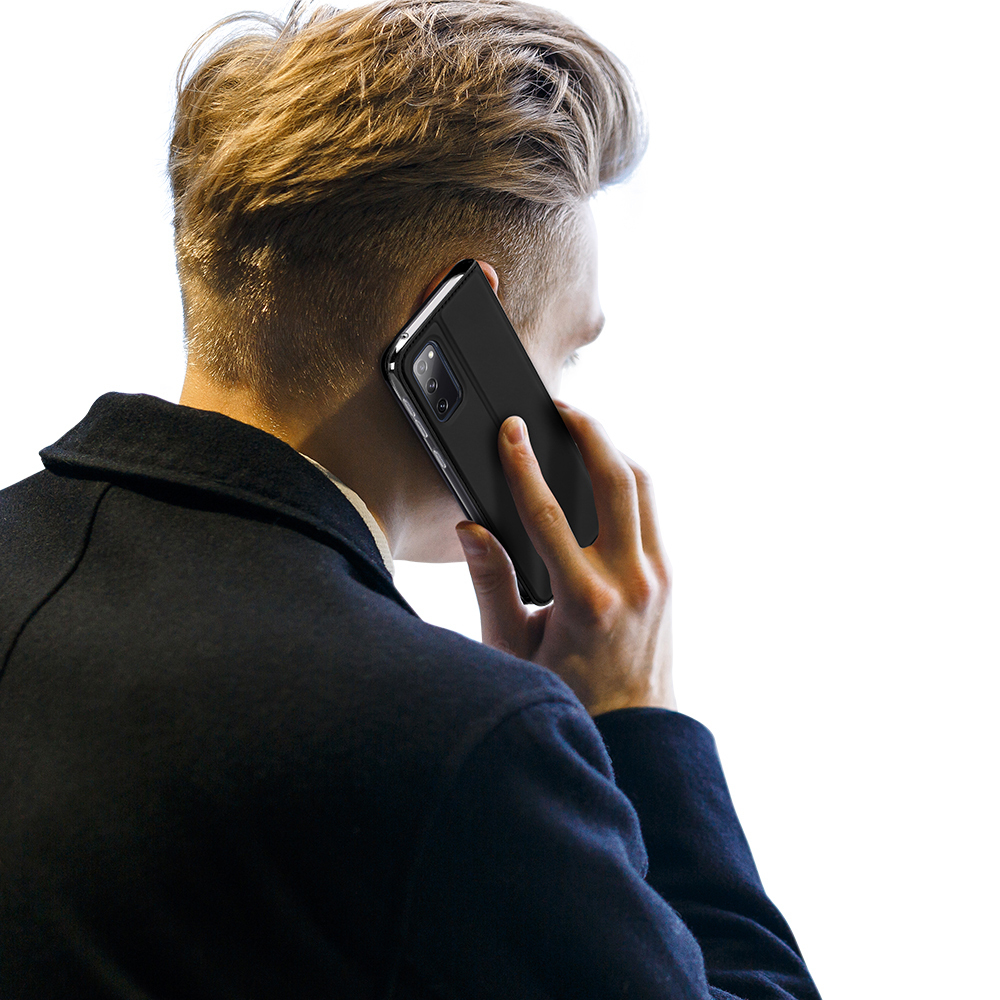 Чехол книжка из PU кожи черного цвета от Dux Ducis для Samsung Galaxy S20 FE, серия Skin Pro Series Case