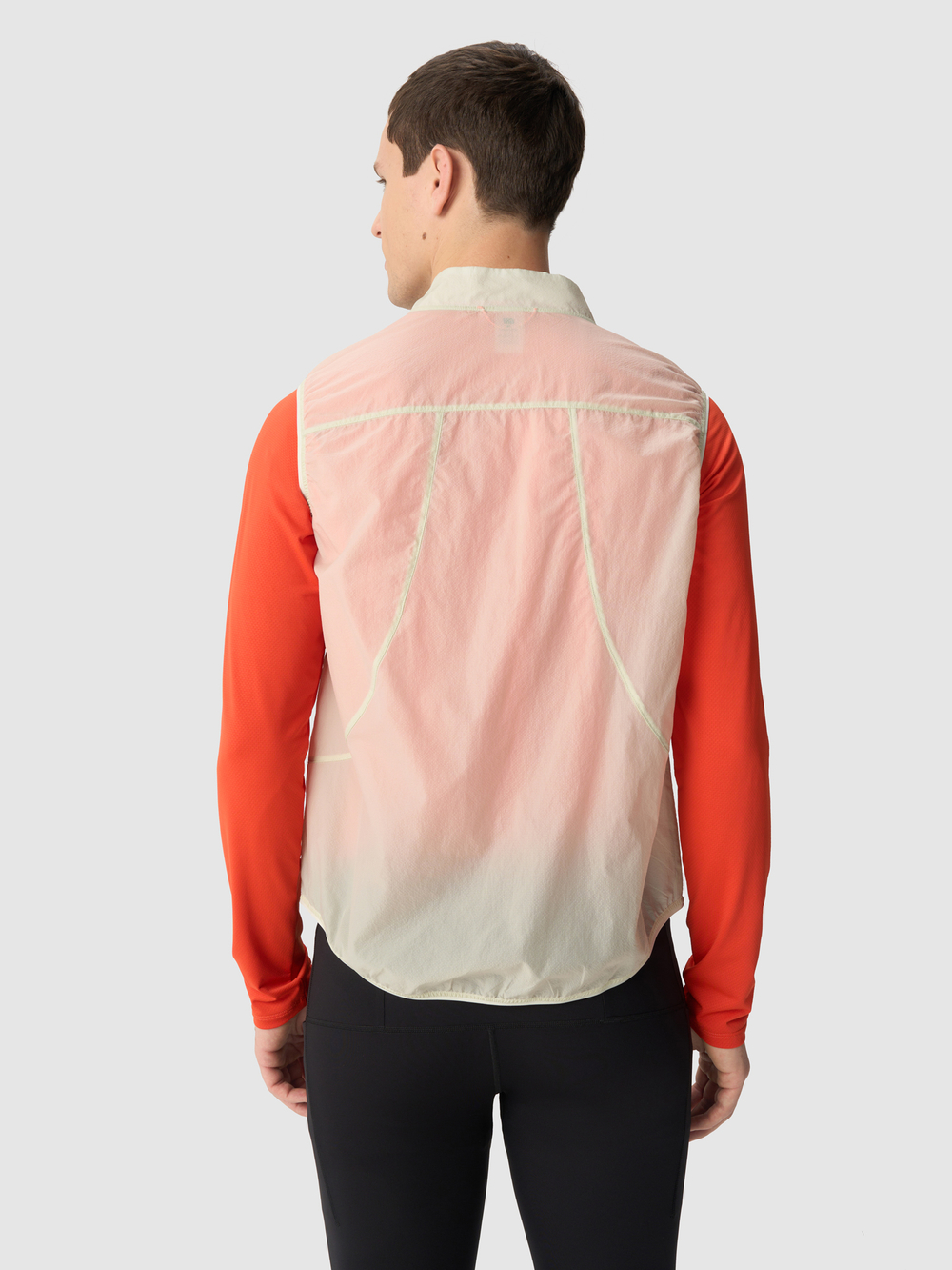 Жилет ветрозащитный мужской GRI Весна молочный