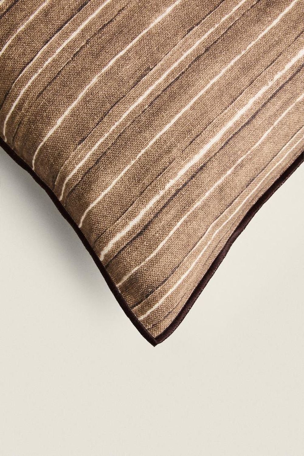 ZARA HOME ЧЕХОЛ ДЛЯ ДЕКОРАТИВНОЙ ПОДУШКИ  В ПОЛОСКУ, КОРИЧНЕВЫЙ