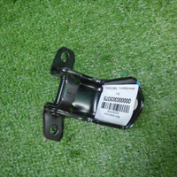 Петля двери задняя правая Mazda CX-7 (2006-2012)