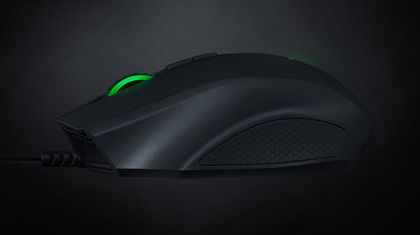 Razer возобновила продажи геймерской мыши Naga для левшей