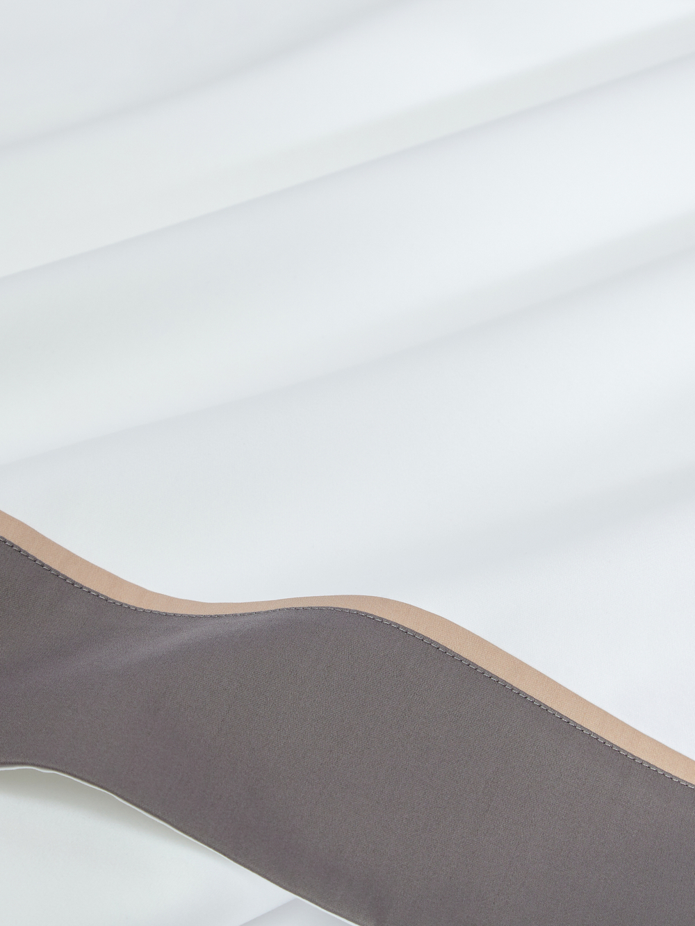 Постельное белье cемейное Сlaire&Caroll Frame белое с коричневым