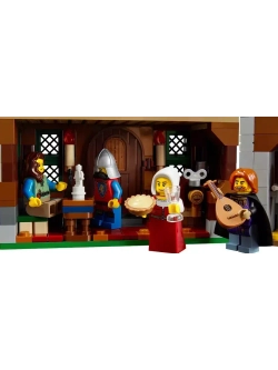 Конструктор Средневековая городская площадь 3304 детали