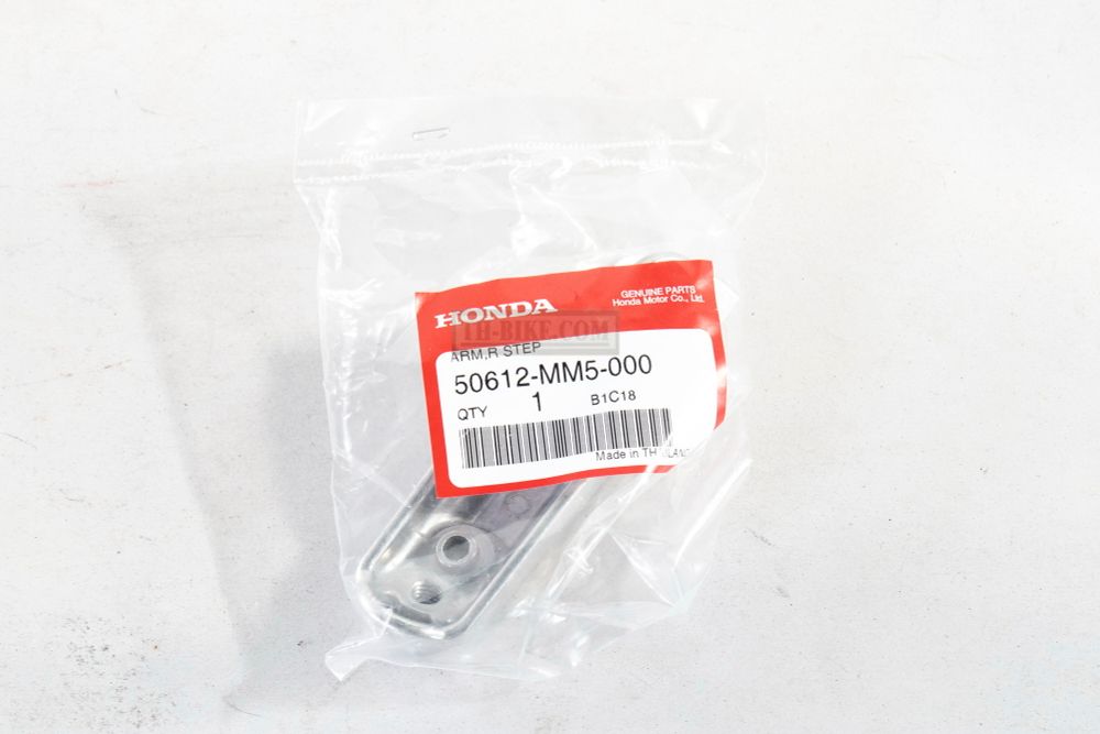 50612-MM5-000. ARM, R. STEP. OEM HONDA