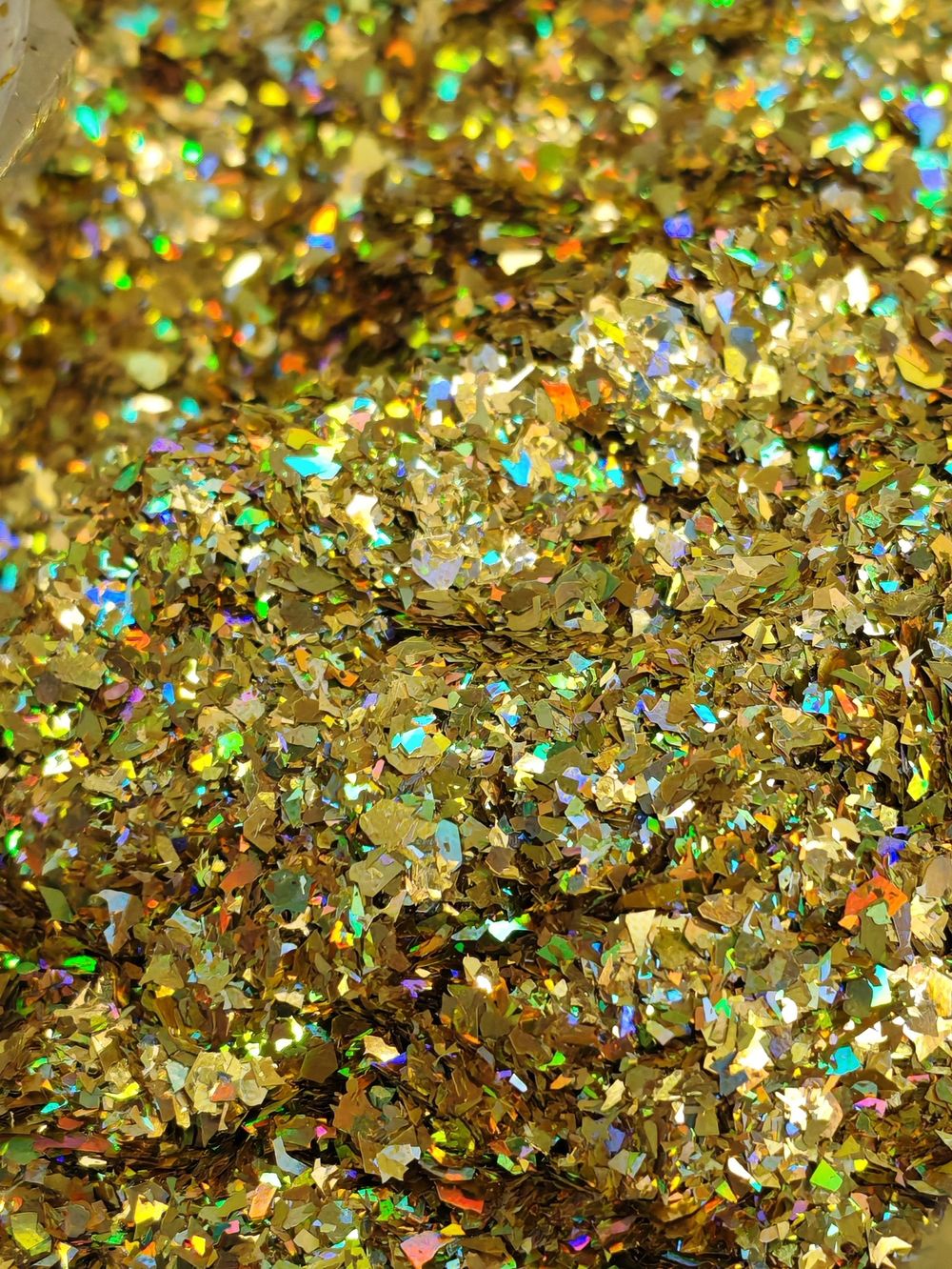 Хлопья - слюда 88807 Золото голографик - для литья изделий и творчества