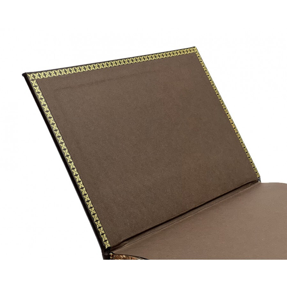 "Судебные речи знаменитых русских адвокатов" Книга подарочная в кожаном переплете