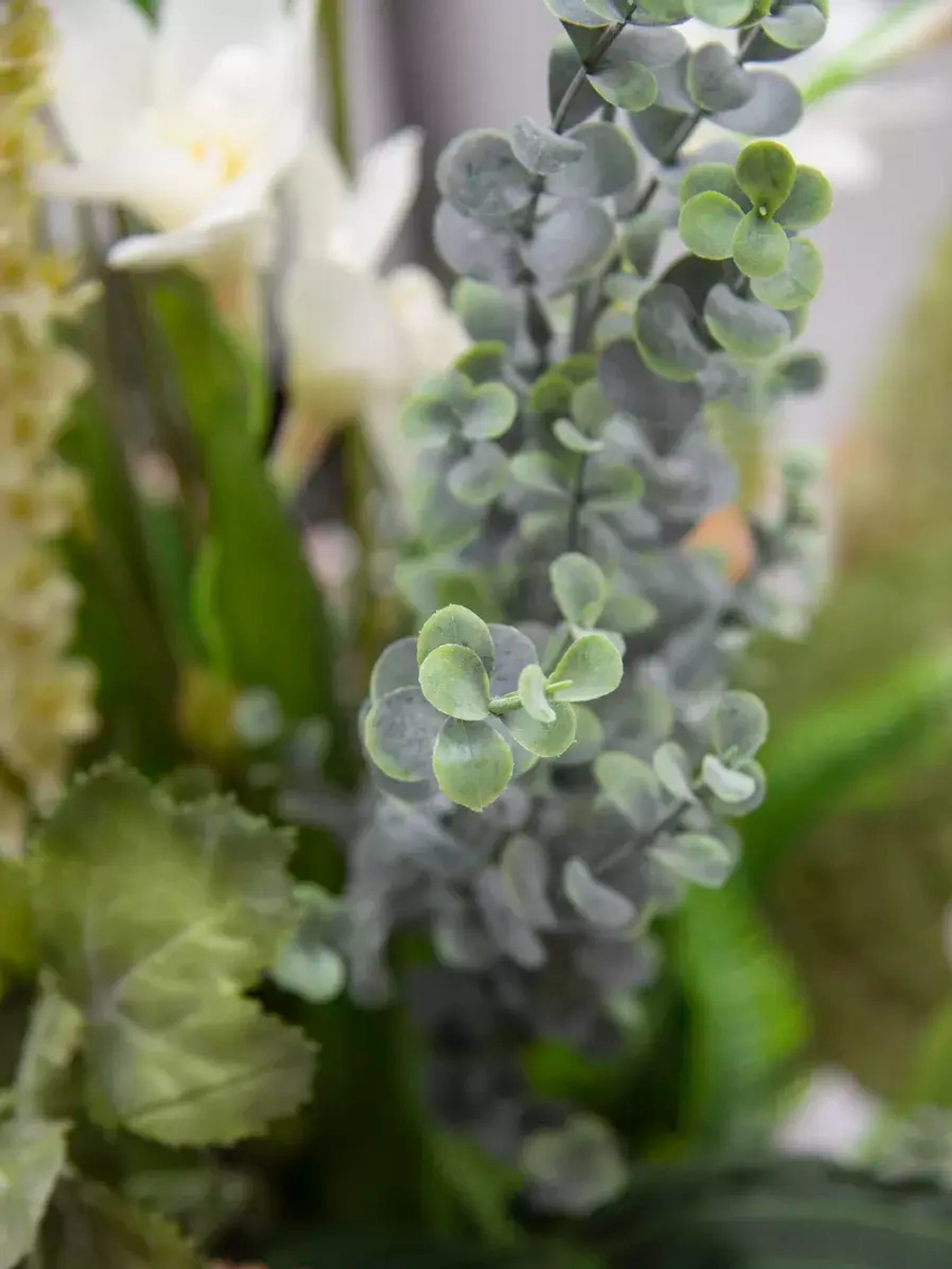 Искусственные цветы для декора в кашпо