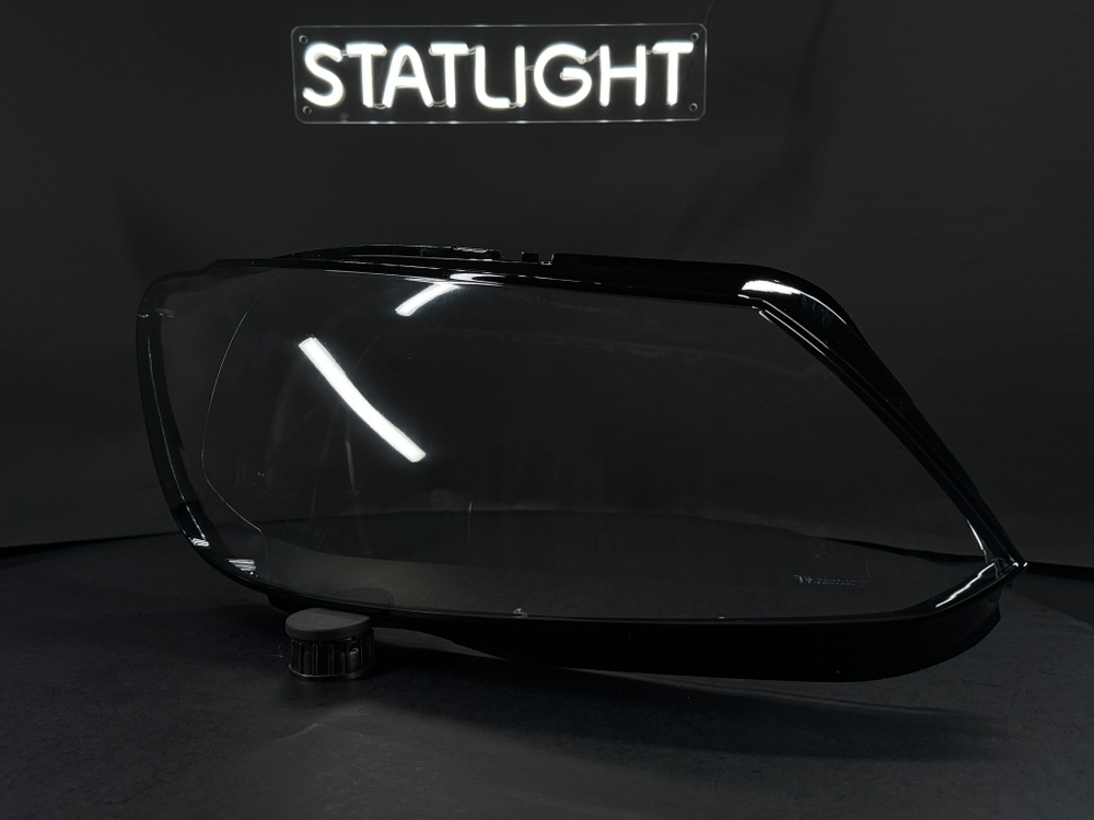 Правое стекло Volkswagen Caddy 2010-2015