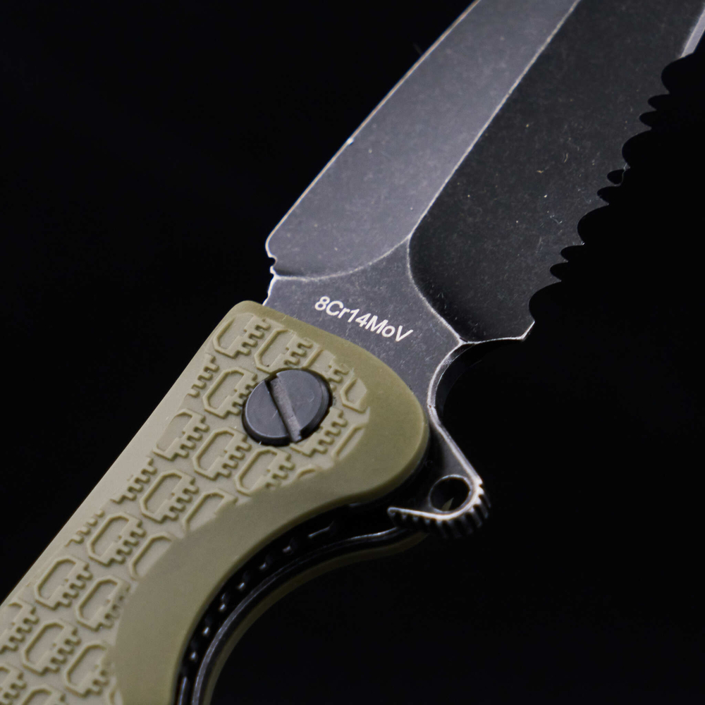 Urban 2 Olive BW Serrated