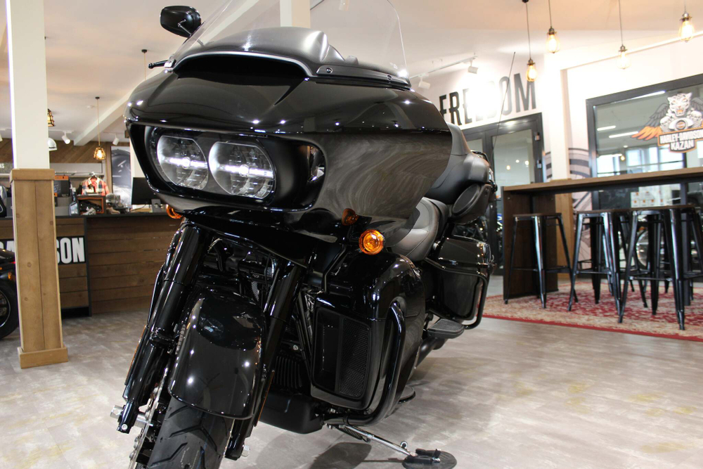 Мотоцикл Harley-Davidson Road Glide Limited 114 (BLACK) с НДС