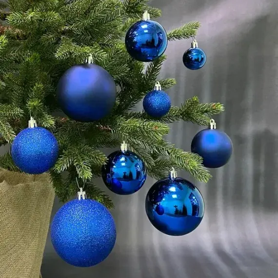 Набор пластиковых шаров Гамма 46 шт., синий, ChristmasDeLuxe (85396-88085)