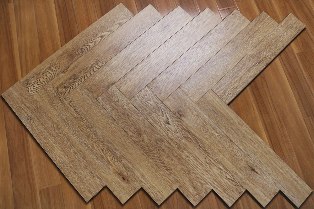 Ламинат ICON Orange 12 мм ДУБ КОНЬЯК 1.8 м2