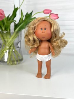 Кукла Nines виниловая 23см Little Mia Latina без одежды (3199WL3)