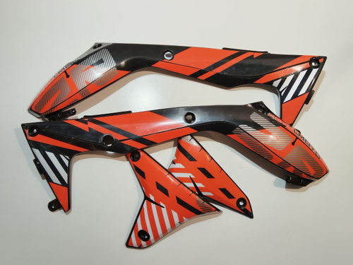 Облицовка бака ZR 2024 (Черный/ оранжевый, , 625485-3)