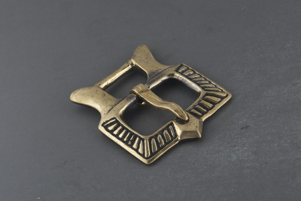 Пряжка. Русь, 9-10 век.
