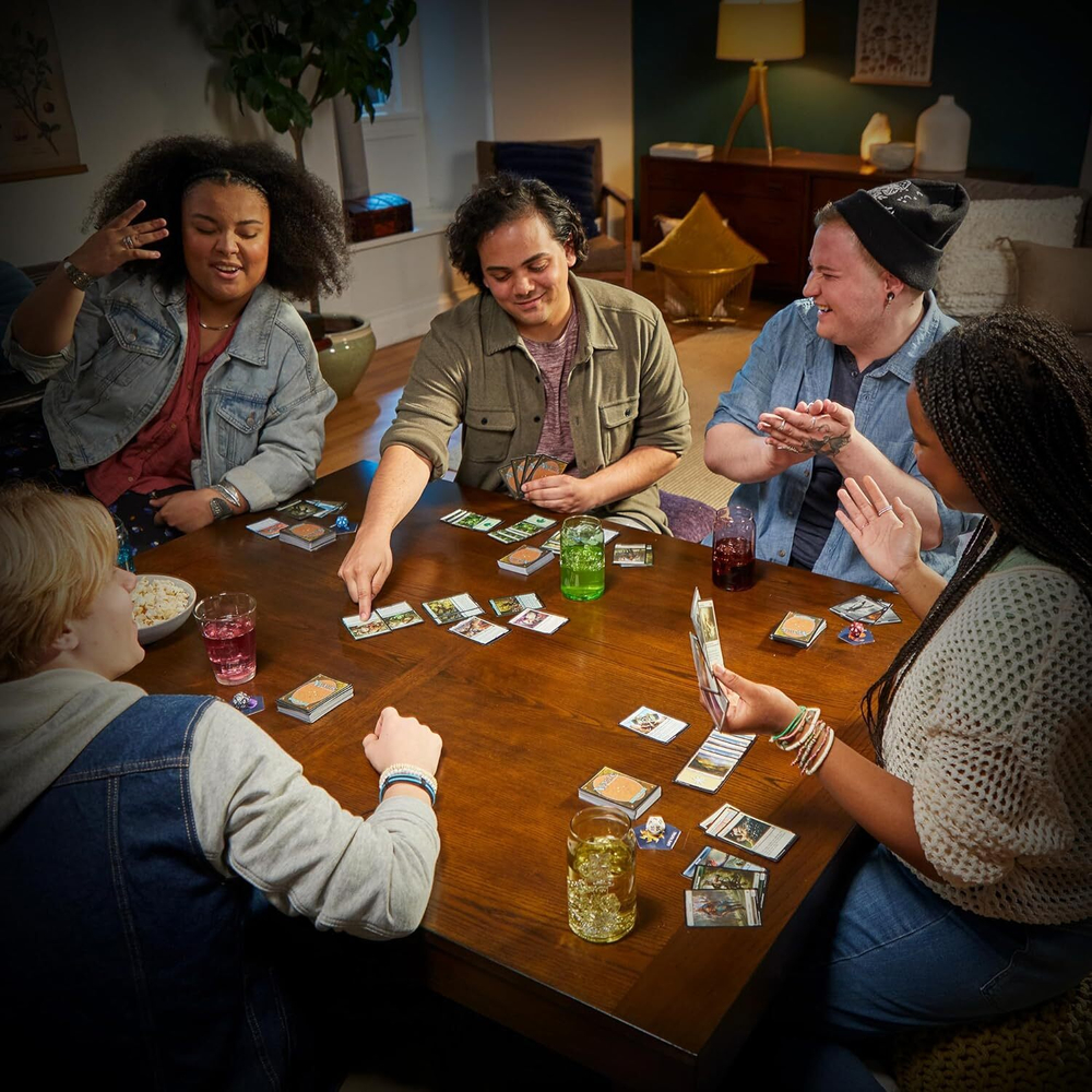 Murders at Karlov Manor - Ravnica: Clue Edition (на английском языке)