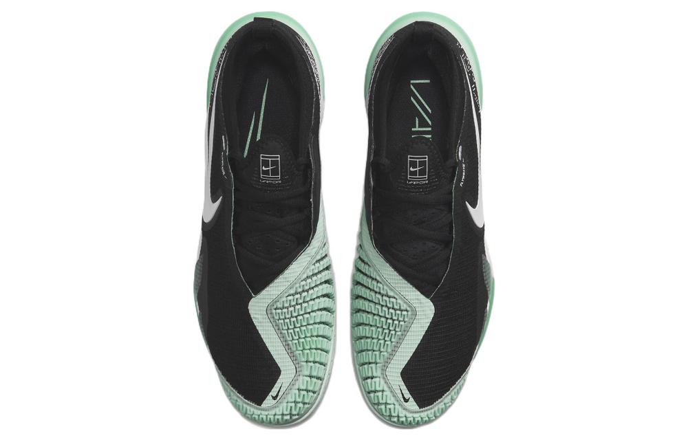 Кроссовки Nike Court React Vapor Nxt