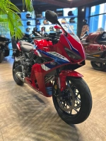 Honda CBR 650R, 2025 red