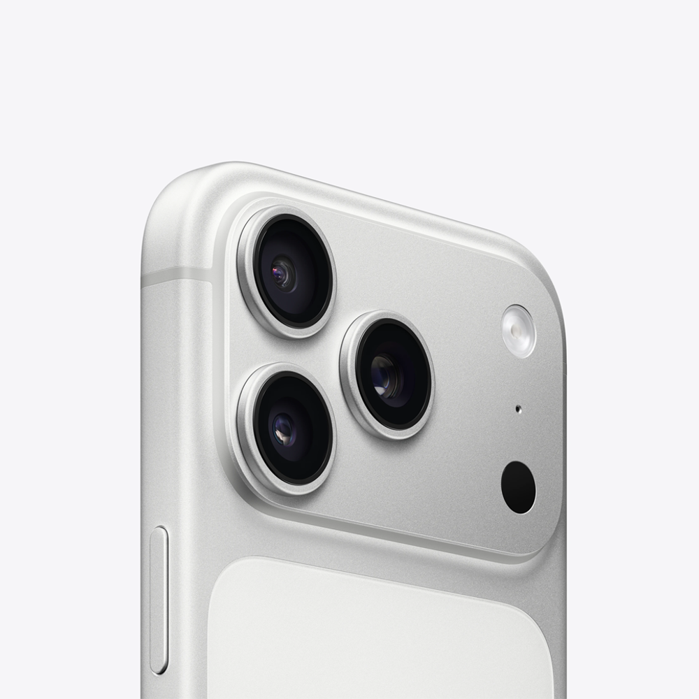 Смартфон Apple iPhone 17 Pro