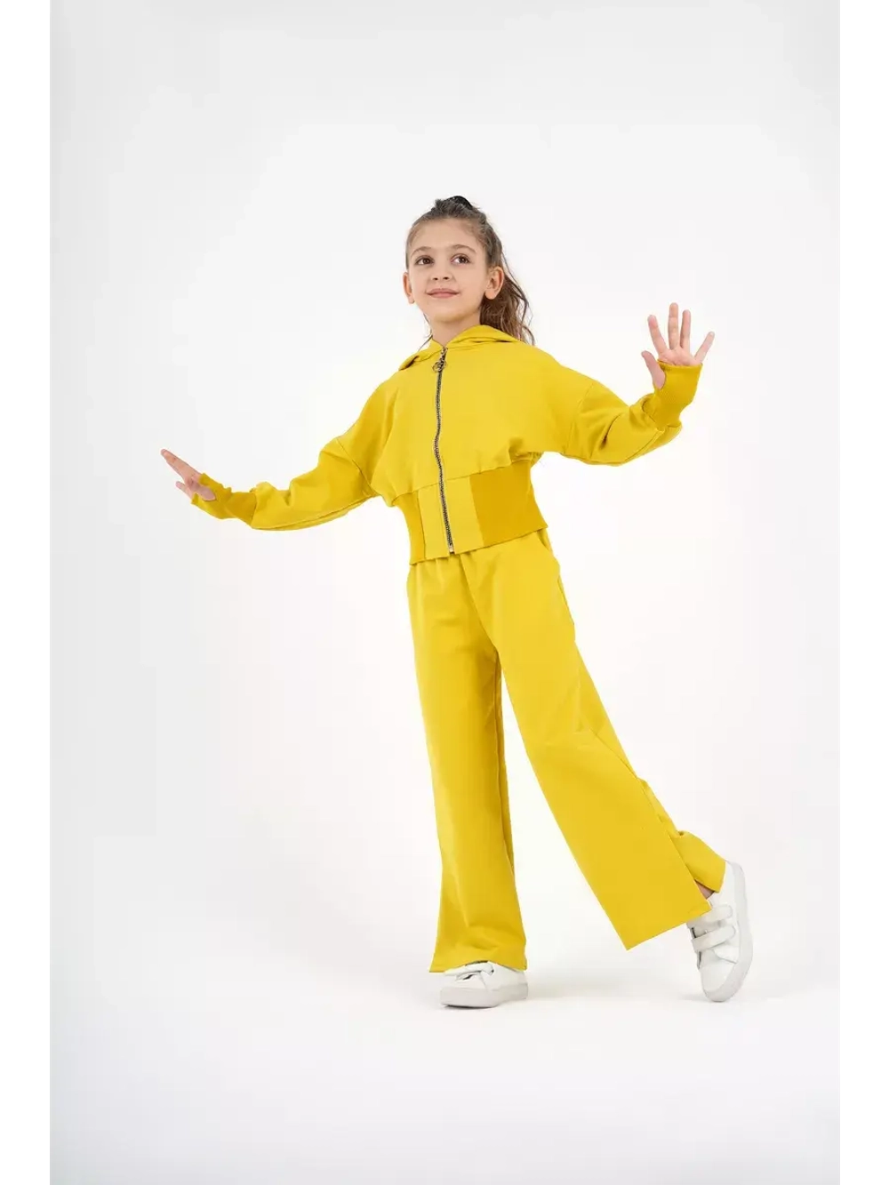 Костюм с брюками палаццо