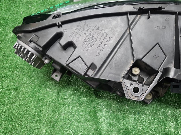 Фара левая Volvo S90 (2016-2020) LED