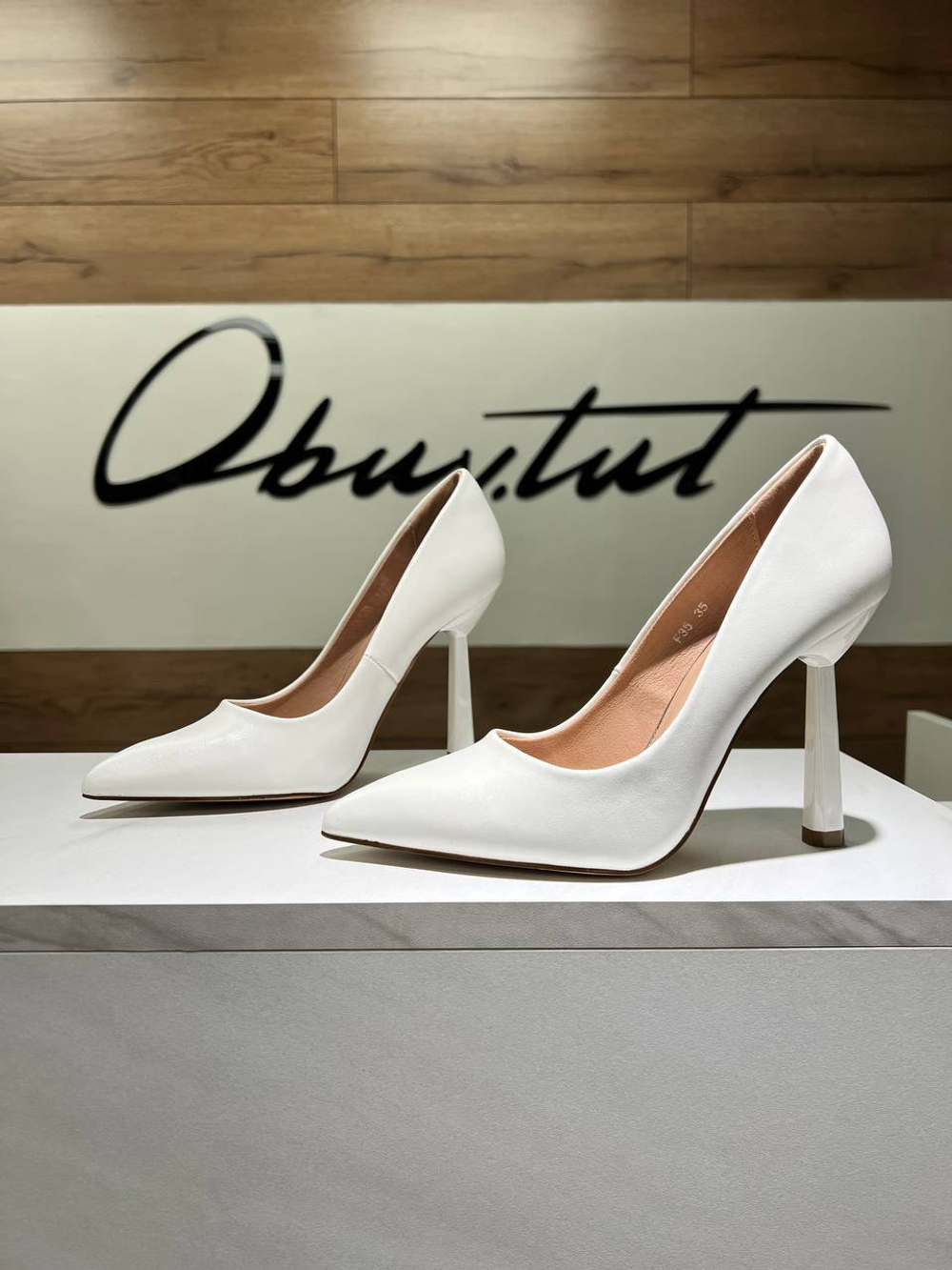 Туфли на комфортной шпильке