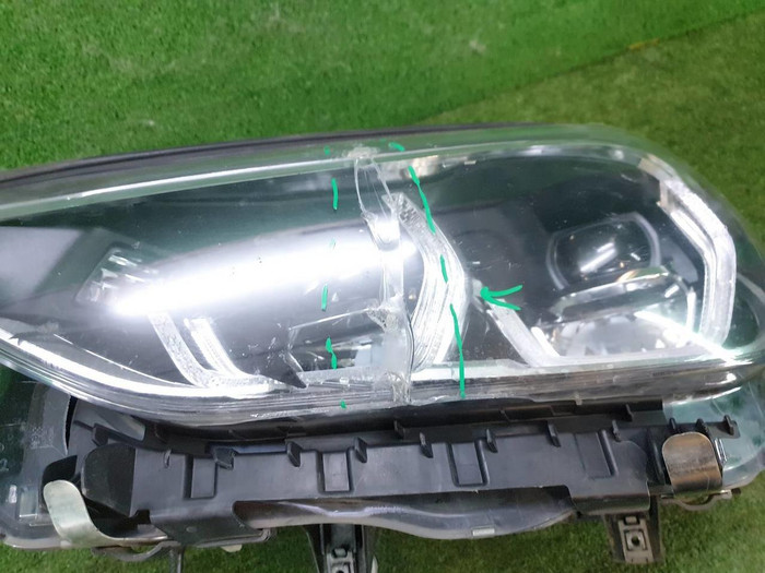 Битая Фара левая BMW X3 G01 (2017-2021) Adaptive LED