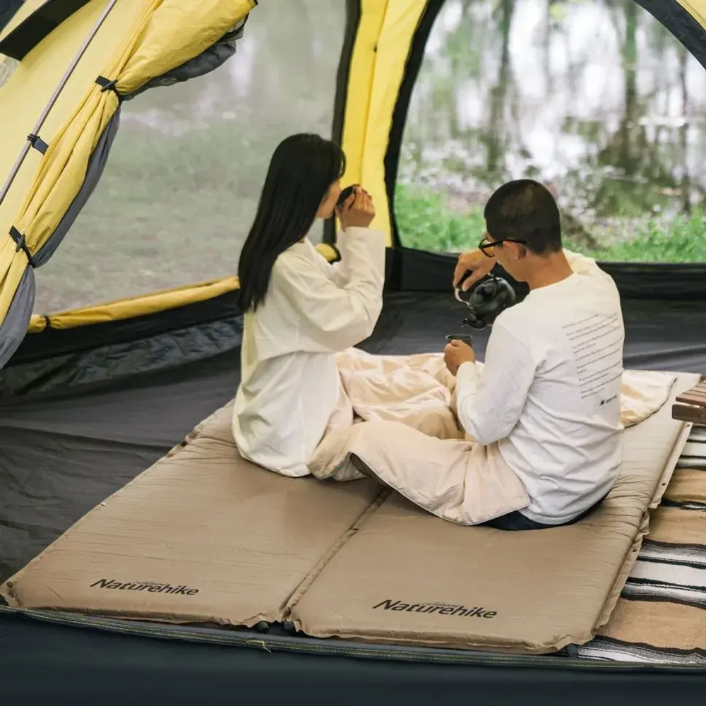 КОВРИК САМОНАДУВАЮЩИЙСЯ NATUREHIKE D03
