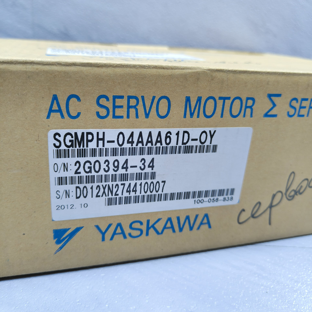 Yaskawa SGMPH-04AAA61D-0Y - Мотор