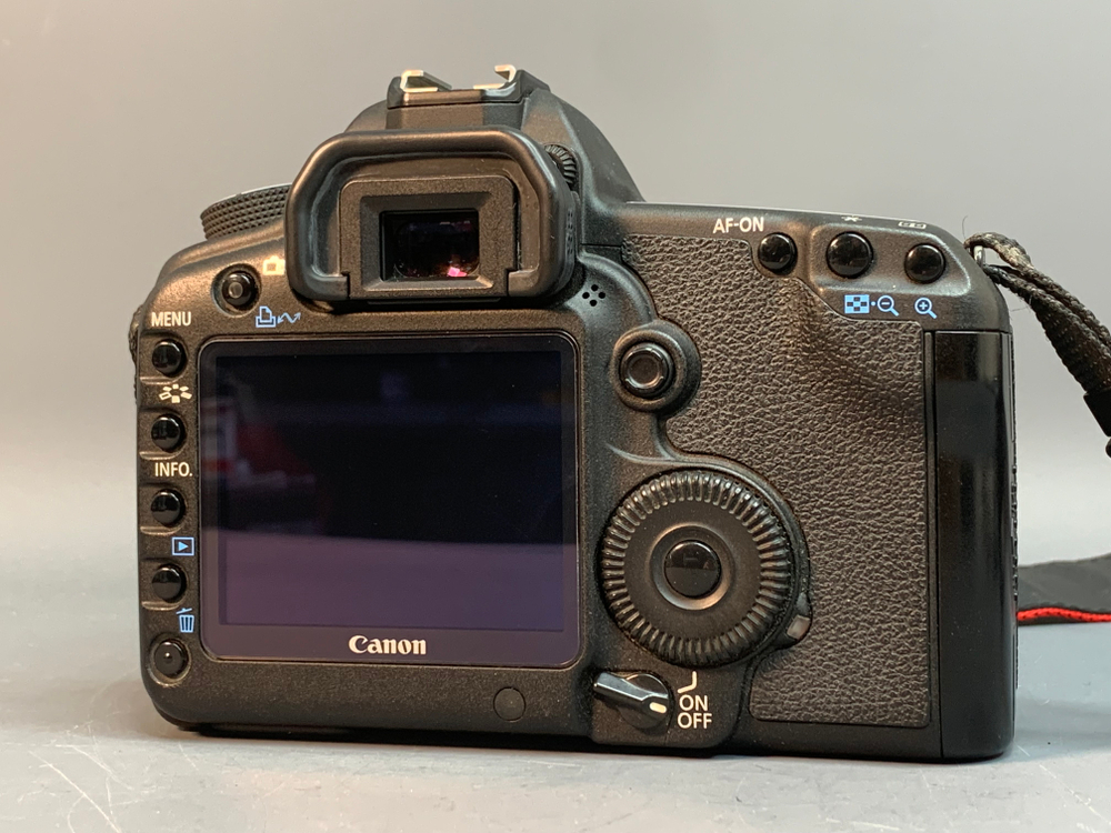 Canon EOS 5D Mark II 25.000 кадров