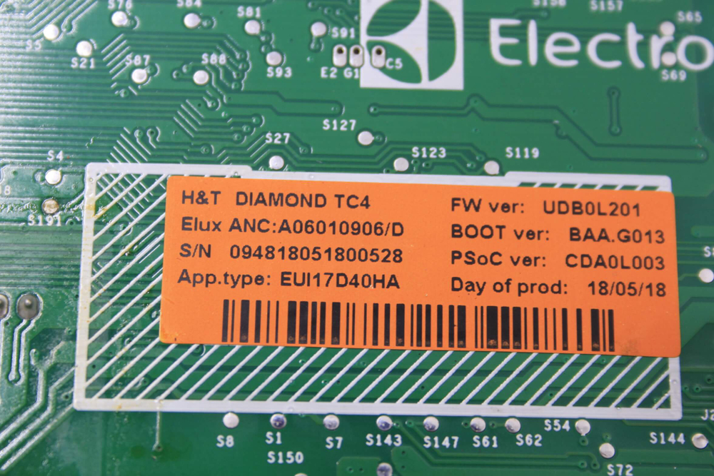 Модуль индикации стиральной машины Electrolux EW7WR447W (В сборе с пластиком)