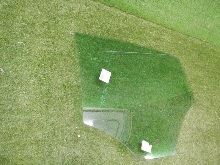 Стекло двери заднее левое Jaguar XF (2007-2015)