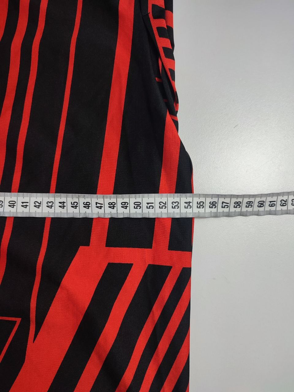 Футболка Yessica яркая 48 размер