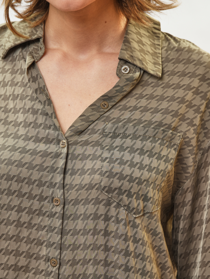 Рубашка женская