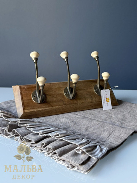 Вешалка "Легс" 30х8х10см