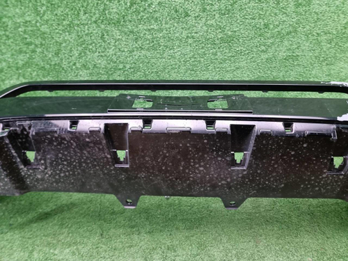 Бампер передний Toyota Land Cruiser 300 (21-нв)