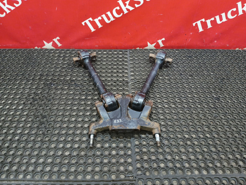 Кронштейн тяги реактивной в сборе 2018г.