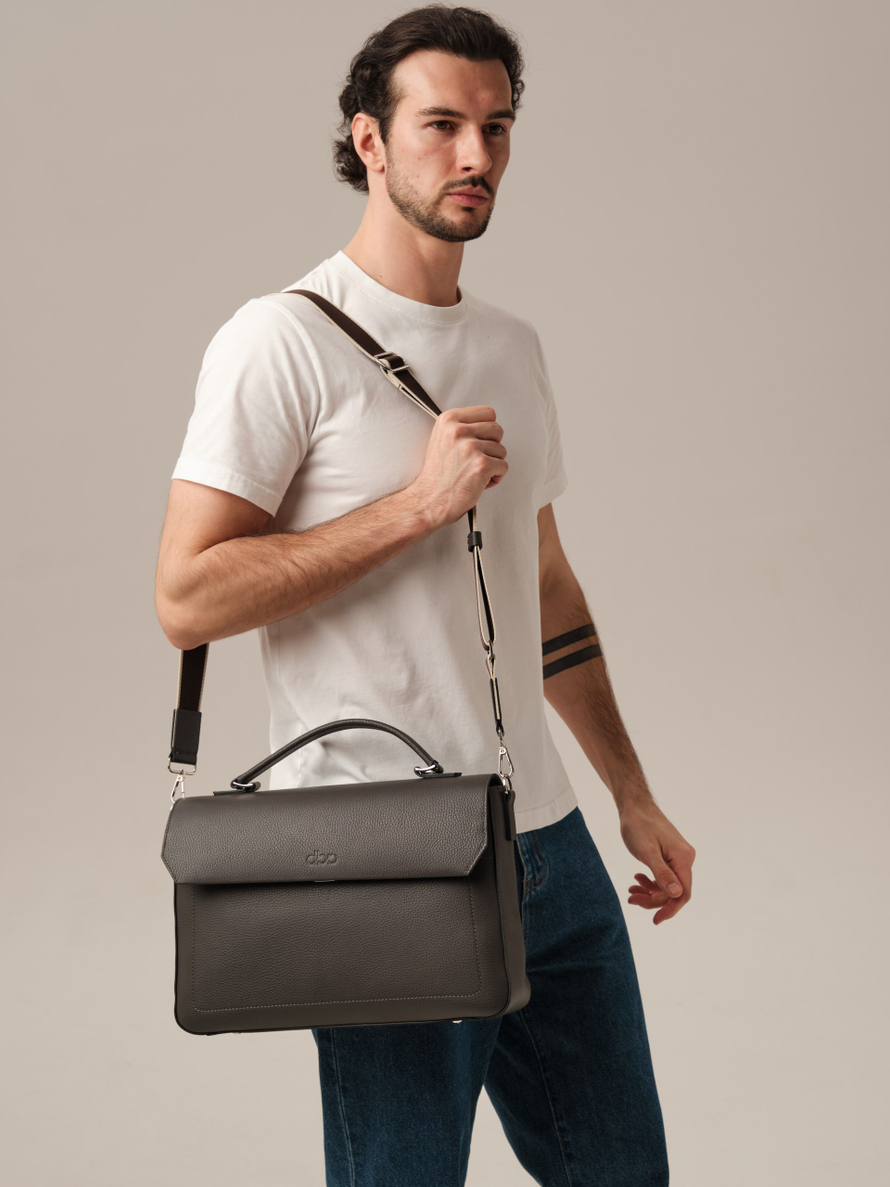 Мужская кожаная сумка Levi DBR 7115 темный лес