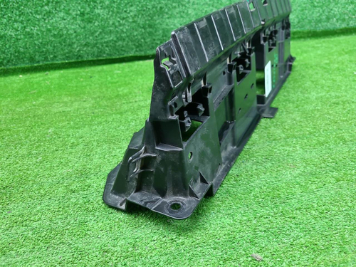 Кронштейн заднего бампера BMW X5 G05 (2018-2023)