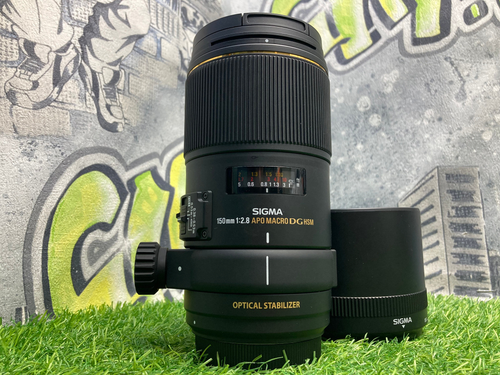 Sigma 150mm 2.8 APO Macro DG HSM Optic Stabilizer