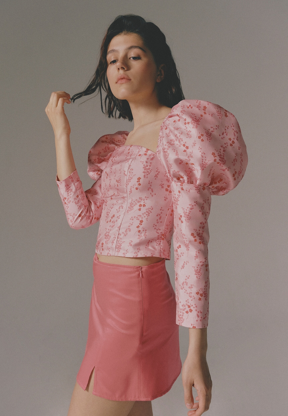 Sakura top