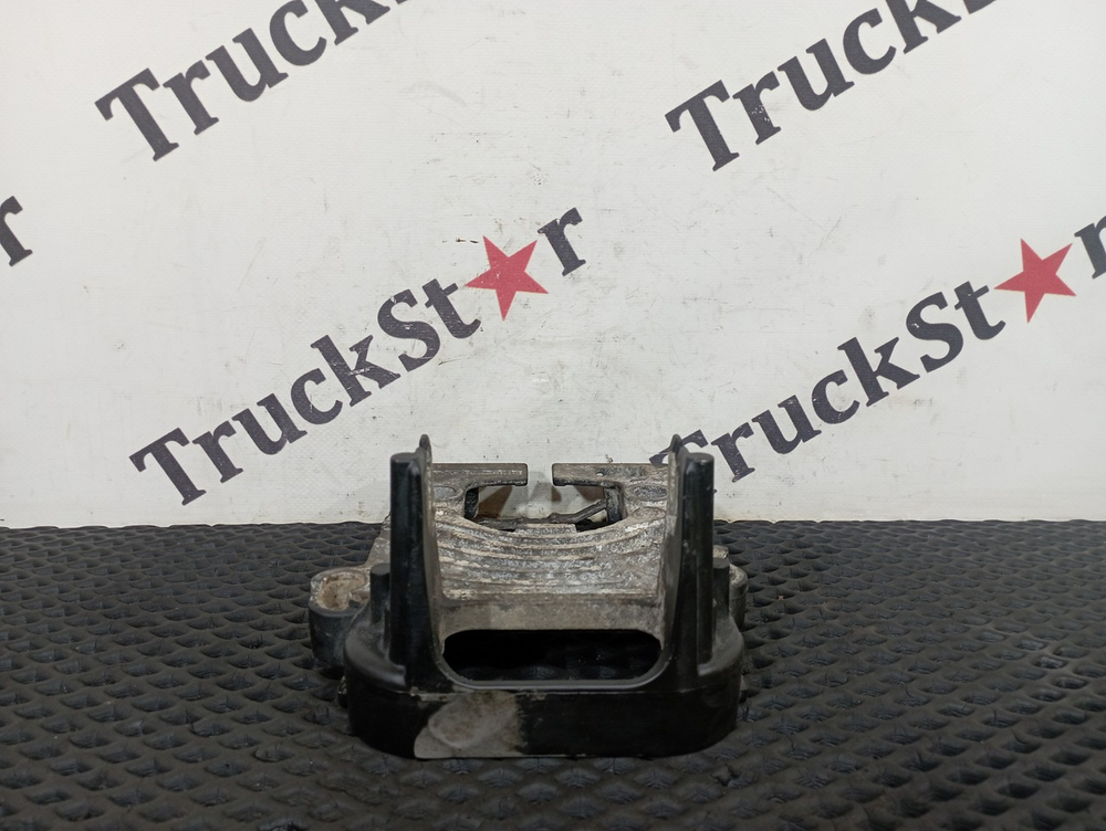 Кронштейн блока управления ретардером 2018г.