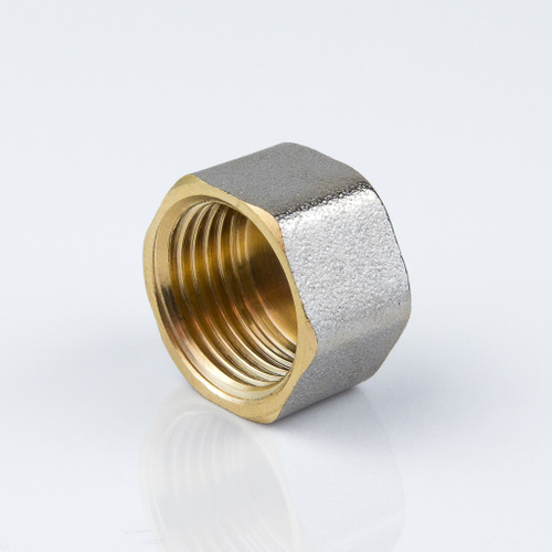 Заглушка латуннная никелированная внутренняя резьба