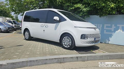 Hyundai Staria Cargo 3-х местный (11.2022)