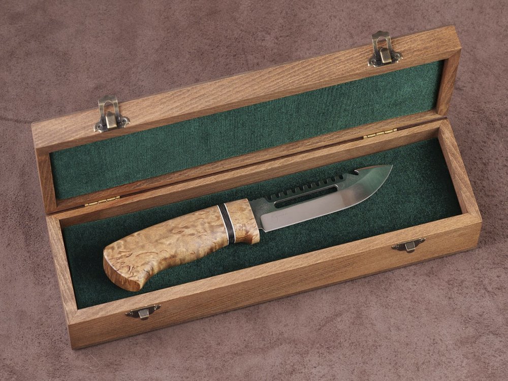 Рыбацкий нож "Барракуда", сталь AUS 8, рукоять стабилизированная карельская береза